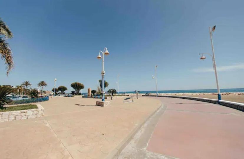 La Playa De El Palo Málaga Exterior foto